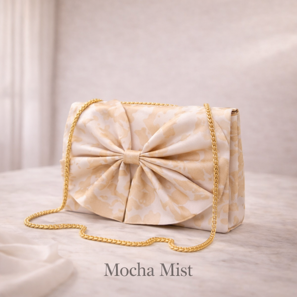 Éloise Bow Clutch